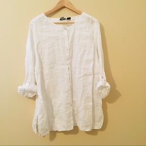 Tahari | Linen Button Down
